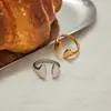 Anillo de luz de acero inoxidable Jie Ding joyería de lujo de alta gama no se decolora joyería de acero de titanio anillos transfronterizos anillo Europa y Estados Unidos