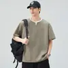Nova Camiseta de Manga Curta para Homens Verão 2025, Gola Redonda, Falsa Peça Dupla com Decote V, Manga Três Quartos, Retro Japonês Versátil Tendência