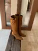 Botas Longas Aumentadoras de Altura Interna Outono/Inverno 2026 Camurça Bico Fino Fivela Cano Alto Slim Botas de Equitação