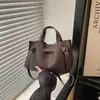 Bolsa de Mão Nova Outono 2026 Padrão Lichia Grande Capacidade Estilo Coreano Simples Cesta de Mão Bolsa Balde