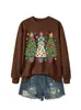 Sudadera casual y cómoda para mujer de la tienda independiente Amazon Wish con tres árboles de Navidad y luces colgantes de estrella de cinco puntas, estilo navideño