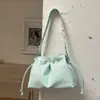 Bolso de Hombro Cruzado con Cordón Transfronterizo Tipo Cubo para Mujer, Bolso de Axila, Nuevo Versátil de Moda Verano 2026 Bolso de Hombro Cruzado para Viajes