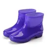 Sapatos aquáticos duráveis, galochas de cano curto para canteiros de obras, botas de cozinha femininas com forro de fleece, galochas antiderrapantes, sapatos de borracha para lavar louça, impermeáveis e quentes, para adultos
