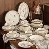 Conjunto de Louças e Talheres, Pratos Embossados, Tigelas de Arroz em Cerâmica Colorida por Baixo do Esmalte, Pratos de Jantar, Tigelas e Pratos para Uso em Hotel e Casa, Tigelas de Arroz Estilo Fresco