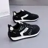 HL8852ins Estilo Coreano Nuevos Zapatos Forrest Gump para Mujer Primavera 2026 Estudiante Correr Deportes Suela Gruesa Aumentador de Altura Zapatos Casuales