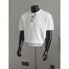 Camiseta de punto acanalado de manga corta estilo retro americano para hombre, elegante y ajustada para el verano, color café oscuro, cuello redondo, top básico