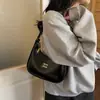 Bolsas Femininas de Nicho de Alto Padrão 2026 Nova Tendência Moda Versátil Bolsa Transversal para o Dia a Dia Ombro Axila Bolsa Dumpling