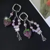 Nueva Cadena para Teléfono Estilo Lujo de Gama Alta con Diamantes Brillantes, Fresa Morada, Abalorios y Colgante de Borla, Encanto para Bolso para Mujeres