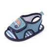 Zapatos de verano para bebé sandalias de bebé con dibujos de coche velcro zapatos para niño pequeño al por mayor 2405