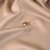 Broche novo estilo feminino senso de alta qualidade nicho broche atacado pino de alta qualidade temperamento fixo roupas terno joia pérola