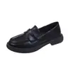 Zapatos de cuero para mujer estilo británico 2026 nuevo otoño negro versátiles mocasines sin cordones zapatos planos para mujer zapatos de mujer de moda