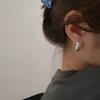 Aretes de Plata Esterlina S925 Únicos de Corazón para Reparar Corazón Roto para Mujer Nicho Lujo Accesible Diseño de Alta Gama Sentido del Diseño