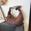 Estilo Súper Popular de Nicho No Masificado para Mujer de Gran Capacidad 2025 Nuevo Invierno Linda Bolso de Viaje de Lunares Bolso Cruzado Tipo Dumpling