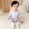 Macacão de Bebê para o Verão com Mangas Curtas de Camélia, Macacão Estilo Borboleta, Roupa Fina Estilo Kimono para Proteger a Barriga do Bebê, Roupa para Ar Condicionado