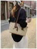 Bolsa de Palha Arco-Íris de Grande Capacidade para Mulheres 2025 Nova Moda para o Dia a Dia Bolsa de Ombro para Sobrancelha Bolsa Tote de Mão