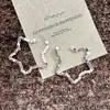2026 Nuevo Estilo~ Pendientes Plateados de Estrella Hueca, Clavos Exagerados de Estilo Fresco, Accesorios para Orejas de Estrella de Cinco Puntas Personalizados para Chicas Atrevidas