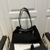 2026 Bolso de Hombro Moderno Casual Elegante Estilo Nuevo Textura Retro Gran Capacidad Bolso Tote para Mujer Otoño e Invierno