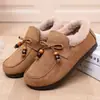 Zapatos de Tela del Viejo Pekín Zapatos de Algodón para Mujer 2026 Invierno Nuevo Estilo Cálidos Con Felpa Adicional Zapatos de Madre Suela Suave Cómodos Zapatos tipo Birkenstock Peludos