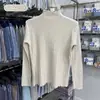 Gola alta, top base justo com toque macio e confortável, perfeito para usar em camadas, suéter de malha 6140-9