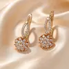 Xuping Brazaletes Rusos Transfronterizos para Oreja, Aros Color Oro de 18K con Incrustaciones de Diamantes, Joyería de Lujo Ligero de Alta Gama al por Mayor para Mujeres