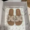 Pantuflas de perlas estilo coreano para mujer, para uso exterior en verano, nuevo modelo 2026, de aspecto de hada, inspiradas en Chanel, sandalias planas de playa a la moda
