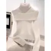 Nueva Colección Otoño/Invierno 2026: Top de Punto Asimétrico con Diseño Falso de Dos Piezas y Cuello Alto en Color Blanco Crudo para Mujer - Perfecto para Atuendos Elegantes
