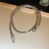 Colar Magnético Europeu e Americano Transfronteiriço em Forma de Cobra Cravejado com Diamantes, Corrente de Clavícula Exquisita e Única com um Toque de Luxo de Nicho