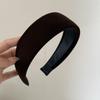 Faixa de Cabelo Estilo Celebridade da Internet Bege Borda Larga Dentes Fivela de Cabeça Original para Sair Acessórios de Cabelo da Moda Carimbo de Cabelo Buraco Negro na Cabeça Joia