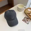 Gorra de Béisbol Bordada con Letras Sencillas Estilo Coreano para Hombres y Mujeres, Visera Ancha, Adelgazante de Rostro, Gorra Versátil Tipo Pato, Gorra para Pareja de Estudiantes, Moderna
