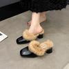 Novidade Outono e Inverno 2026: Chinelos Peludos de Salto Grosso para Mulheres, Meio-Mules Fechados para Uso Externo, Mules da Moda de Salto Alto