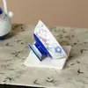 Xícara de Chá Cerâmica Azul Floral Pintada à Mão com Base Alta para Uso Doméstico, Feita de Porcelana Branca e Argila de Jade Esculpida, Xícara Única para Degustação de Chá