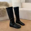 Botas femininas de cano alto, botas longas para outono e inverno, solado plano, estilo europeu e americano, novo design de bico redondo, versátil e elegante, 2026