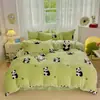 Conjunto de quatro peças em veludo bolha de alta gramatura com estampa para uso doméstico, conjunto fofo de três peças com fronhas e lençol de cama em veludo bolha de desenho animado