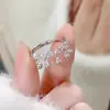 Anillo de Aro Transferencia de Borla para Mujer, Diseño de Nicho de Moda y de Alta Gama, Anillo Abierto Ajustable, Modelo Nuevo de Moda 2026