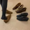 Zapatos Retro Grises Peludos Slip-On con Aumento Interior para Mujer para Usar Afuera Mocasines de Invierno Zapatos de Algodón Cálido con Más Terciopelo