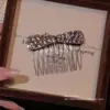 Peine de Princesa con Lazo de Pedrería, Pinza Lateral para Flequillo, Pasador para la Parte Trasera de la Cabeza, Accesorio para el Cabello para Mujeres