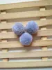 Fornecimento direto de vários acessórios para pompons DIY, pompons pequenos, pompons de caxemira, novelos de lã no atacado