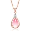 Collar elegante de estilo japonés y coreano para mujer, colgante de cristal rosa en forma de gota, cadena de clavícula con nicho simple, colgante de piedra de hibisco