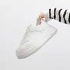 Tênis de Treino Alemão de Aparência Elevada com Sola Grossa Estilo Ins Tênis Casuais 2025 Novos Versáteis Estilo Coreano Esportivos Mais Vendidos Sapatos Brancos para Mulheres