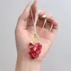 Encanto de Teléfono Refrescante de Verano Mori-kei Ins Uva Estilo Dulce Nicho Alto Valor Sentido del Diseño Colgante Creativo Versátil