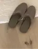 Sandálias Femininas de Rede com Strass Estilo Francês, Vazadas, Tecidas, Bico Fechado, Slip-On, Modelo Novo para o Verão 2026, Chinelos Slip-On para Uso Externo