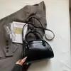Bolso de Mano Cuadrado Pequeño de Moda Tendencia 2026 Nuevo Primavera Nicho Simple Casual Bolso de Hombro Bolso Cruzado de Alto Valor