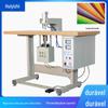 Huiyizhi ultra-sônico orelha fio ponto máquina de solda mancha mancha Máquina de correia N95 orelha máquina de solda ponto