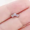 Brinco de liga de titânio F136 três zircônias redondas haste de osso da orelha zircônia 5A rosca interna piercing de lábio joia para perfuração corporal de titânio G23