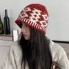 Gorro de Lana a Cuadros Rombo Retro para Mujer en Otoño e Invierno Diseño de Nicho Gorro Tejido Cálido y Resistente al Frío Gorro Frío Baotou