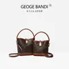 Bolsas Femininas Transfronteiriças, Bolsa Saco Simples e de Alto Padrão com Monograma, Novo Estilo 2025, Bolsa de Ombro e Transversal Elegante e Fashion para Mulheres
