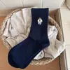 Meias de cano médio para mulheres, estilo coreano, urso de desenho animado, meias listradas, estilo primavera e outono, fofo, estilo acadêmico, casual, versátil, outono e inverno