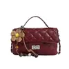 Bolso Cuadrado Pequeño de Moda de Color Sólido 2026, Versátil y Elegante, Bolso de Hombro Estilo Chanel para Mujer, Bolso de Cadena de Moda y Elegante para Mujer