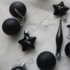 Bola navideña negra de 5 cm con forma especial, bola de cebolla de caramelo en polvo de 8 cm, adornos colgantes para árbol de Navidad de 6 cm.