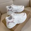 Zapatos Dad para Mujer 2026 Primavera y Otoño Nuevos Ligeros de Suela Suave Transpirables de Malla Zapatos para Correr para Estudiantes Mujeres Zapatos Deportivos de Malla